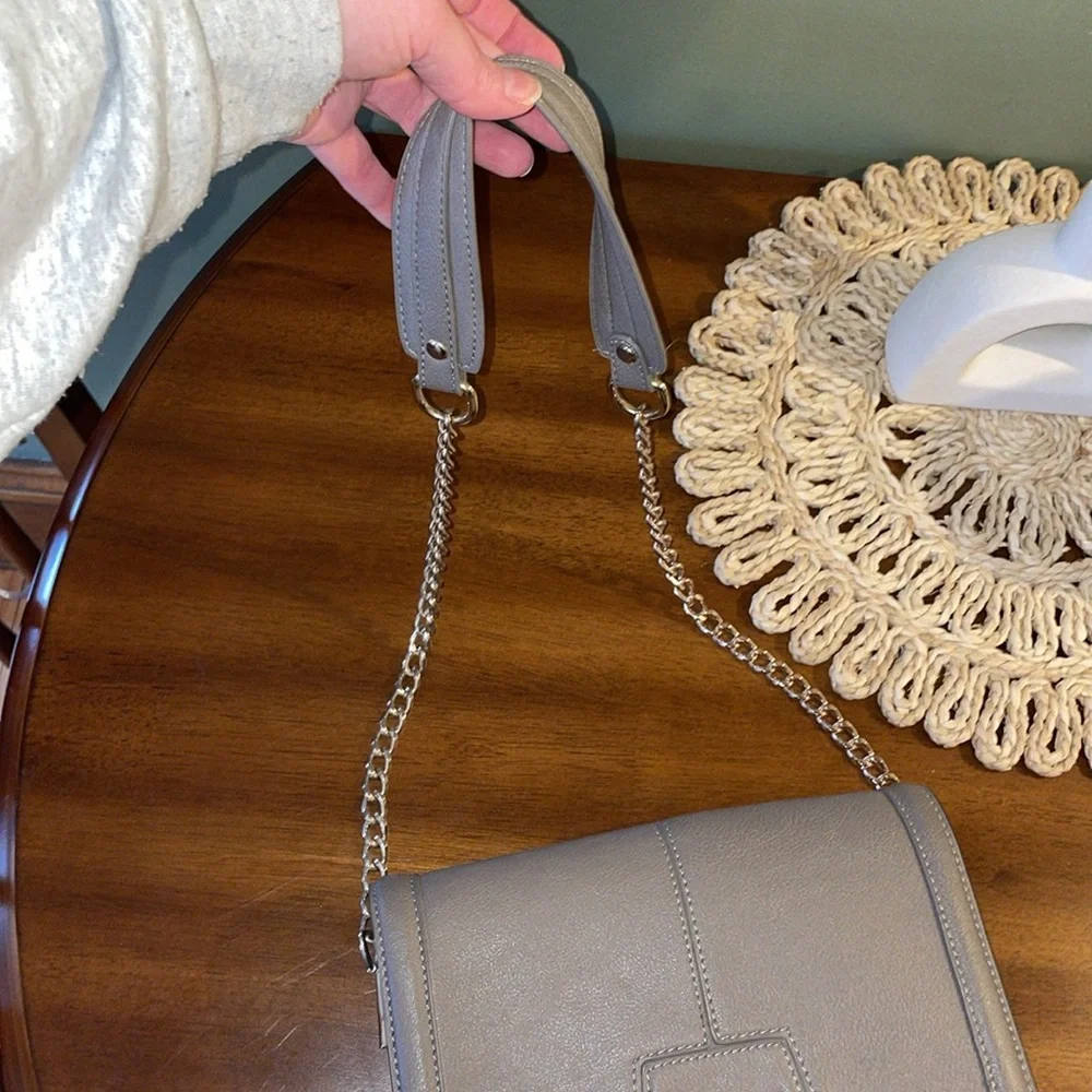 BCBG Shoulder bag - Picture 6 of 8